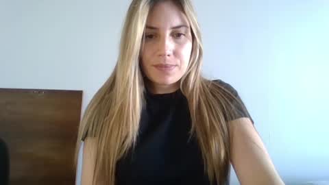 Sweet  alana online show from December 4, 9:25 pm