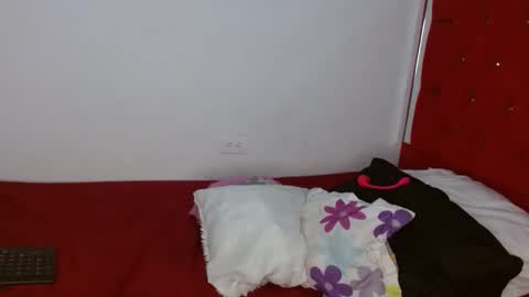 Sweet Candy  online show from September 13, 2:47 am