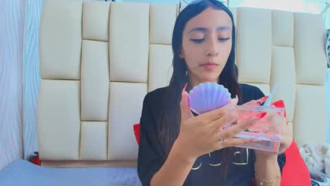 Amye  online show from September 25, 7:21 pm