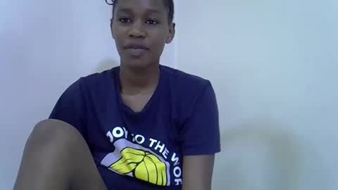 sweet_brown9 online show from October 5, 6:55 am