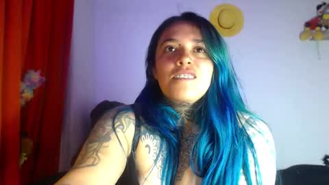 Bubbles online show from February 4, 1:31 am