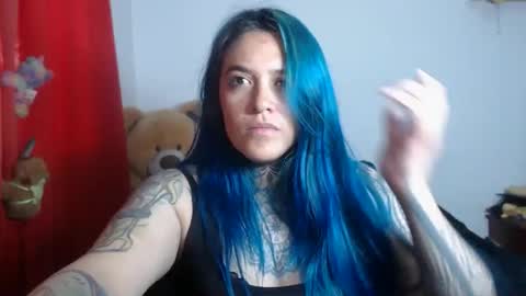 Bubbles online show from May 15, 10:28 pm