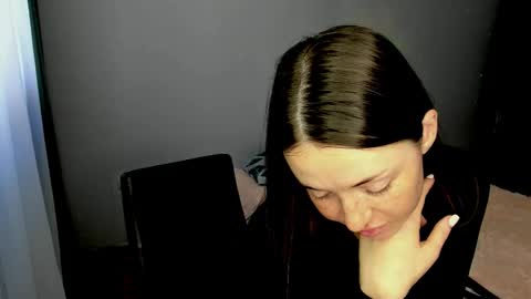 Christina online show from December 17, 9:05 am