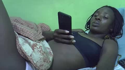 sweet_candie01 online show from March 13, 7:17 pm