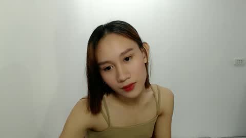 sweet_crissa4007 online show from February 9, 9:24 am
