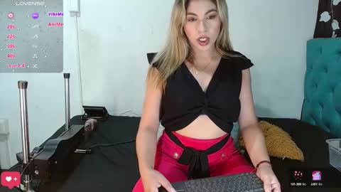 kandy  muller online show from January 24, 9:26 pm