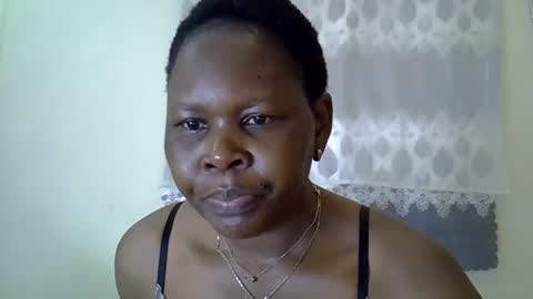 sweet_dori33 online show from May 5, 10:32 am