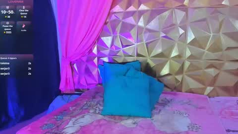  emmili  online show from March 9, 6:11 pm