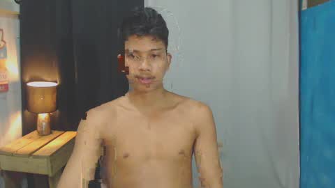 sweet_guyxx online show from January 25, 1:08 pm