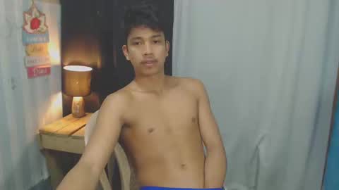 sweet_guyxx online show from February 7, 4:24 pm