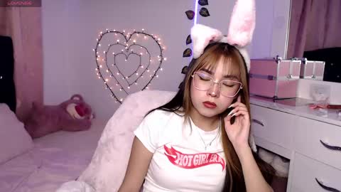 Hannah online show from June 3, 2:36 am
