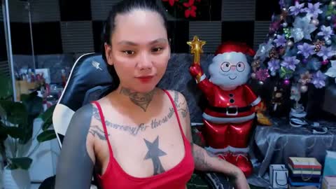 Snapshot of sweet_kittykatya chatting on December 22, 10:15 pm sweet_kittykatya online show from December 22, 10:15 pm