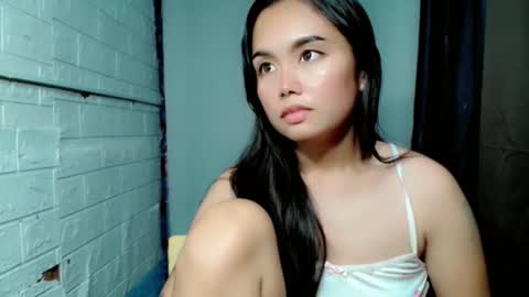 LAIKA online show from May 13, 4:00 am