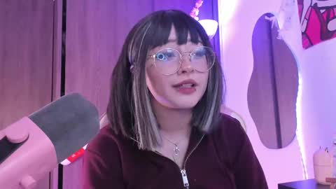 sweet_lilly_sweet online show from March 2, 12:42 am