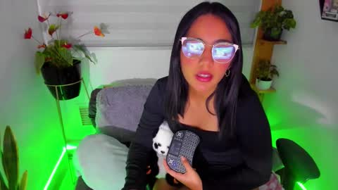 Lina online show from March 7, 3:06 am