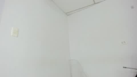 sweet_litle online show from June 10, 3:50 am