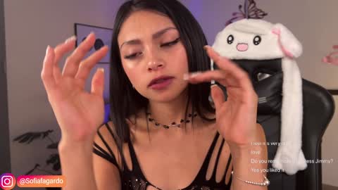 free            private online show from January 14, 1:36 am