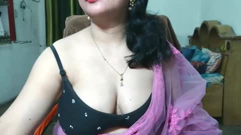 sweet_manisha online show from November 1, 4:22 am