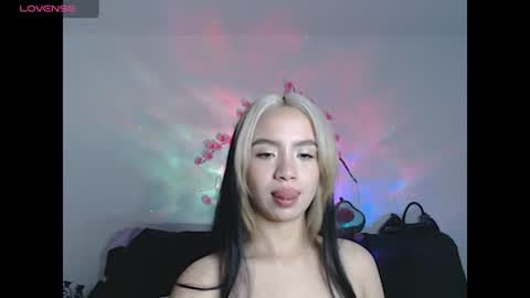 sweet molly420 online show from June 11, 11:03 pm