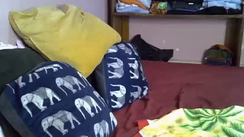 Lisa online show from September 12, 8:05 am