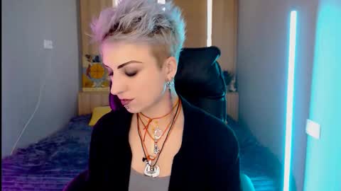 sweet_n_strong online show from February 1, 6:32 am