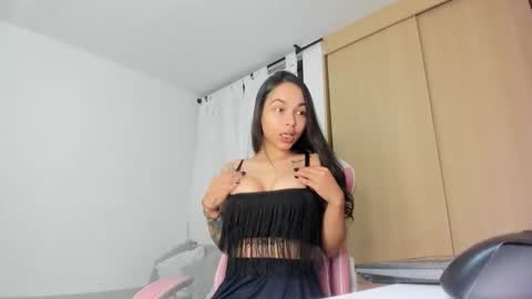 Nicol online show from February 25, 2:37 am