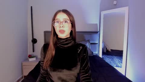 Sweet Obsession online show from February 2, 12:45 pm