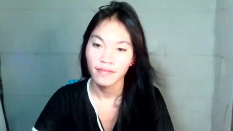 REYAN online show from May 13, 2:16 pm