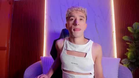 Santiago online show from October 13, 12:07 pm