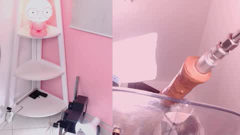 SUSIE online show from December 19, 9:32 pm