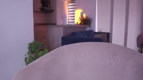 Camila online show from November 13, 9:28 pm