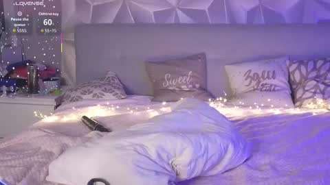 sweetbitch3191 online show from November 21, 11:19 am