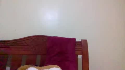 sweetbrwntit online show from October 9, 4:51 am