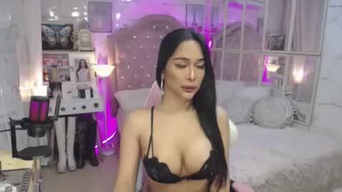 Carla online show from October 15, 5:32 am