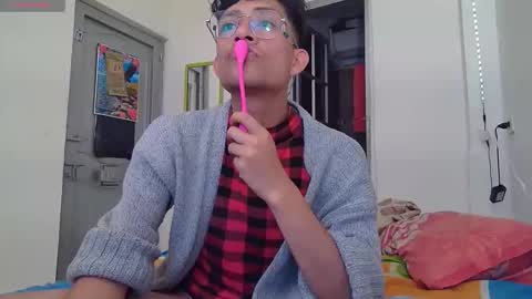 Alejandro online show from March 25, 12:06 am