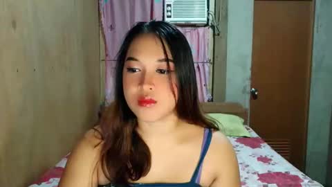 Sweetcaroline2001 online show from February 2, 11:28 am