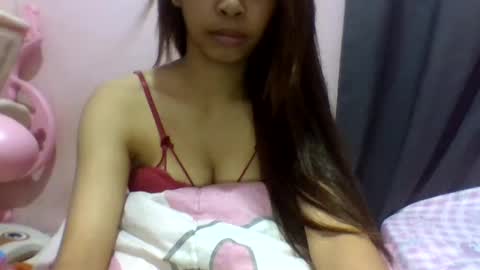 Snapshot of sweetchixxx chatting on January 23, 3:22 pm sweetchixxx online show from January 23, 3:22 pm
