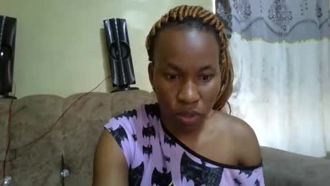 Snapshot of sweetdiva2012 chatting on September 12, 10:17 am sweetdiva2012 online show from September 12, 10:17 am