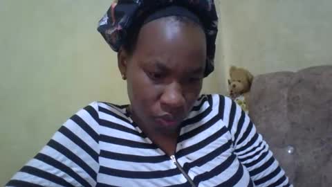 Snapshot of sweetdiva2012 chatting on February 2, 4:26 am sweetdiva2012 online show from February 2, 4:26 am