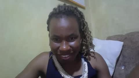 Snapshot of sweetdiva2012 chatting on January 24, 3:24 pm sweetdiva2012 online show from January 24, 3:24 pm
