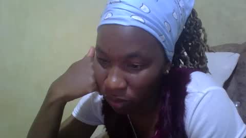 Snapshot of sweetdiva2012 chatting on January 24, 12:20 pm sweetdiva2012 online show from January 24, 12:20 pm