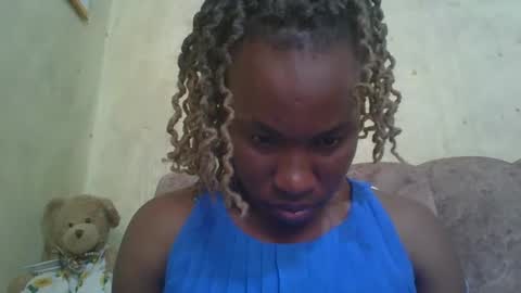 Snapshot of sweetdiva2012 chatting on January 9, 6:59 am sweetdiva2012 online show from January 9, 6:59 am