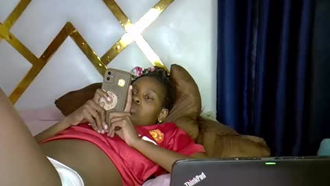 sweetebony123 online show from September 24, 8:37 pm