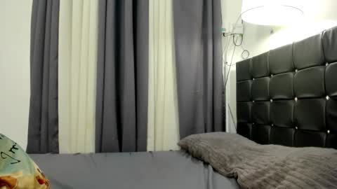 sweetest_one4 online show from November 21, 10:52 pm