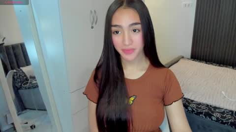 Snapshot of sweetestmallow chatting on December 27, 4:04 am mallow online show from December 27, 4:04 am