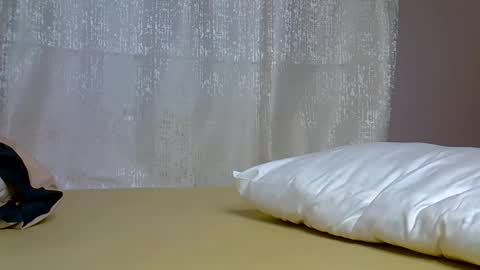 Snapshot of sweetfee chatting on December 13, 8:14 pm sweetfee online show from December 13, 8:14 pm
