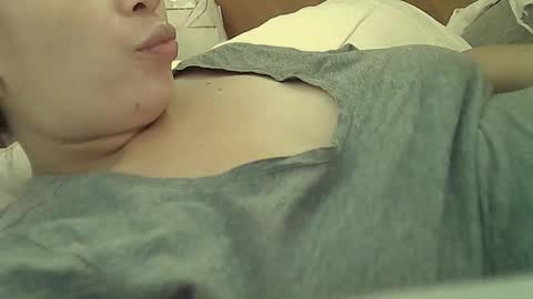 Stacy online show from October 18, 2:43 pm