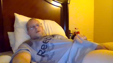 sweetg233 online show from February 7, 5:20 am