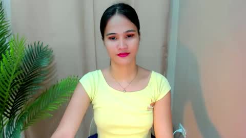 sweetgirl_latina143 online show from September 18, 7:34 am