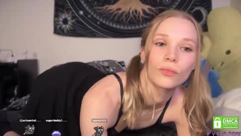 Snapshot of sweetgracee chatting on October 8, 4:40 am sweetgracee online show from October 8, 4:40 am